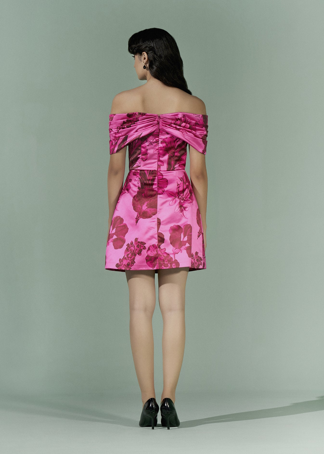 Off shoulder Printed mini dress