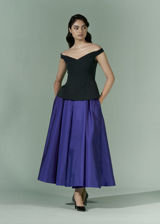 Pleated Midi skirt