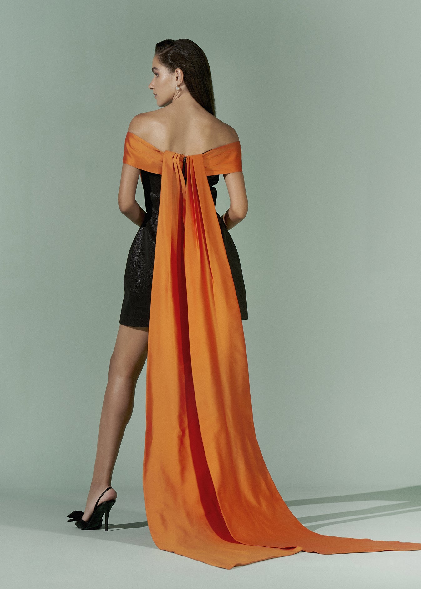 Off shoulder mini dress with back trail