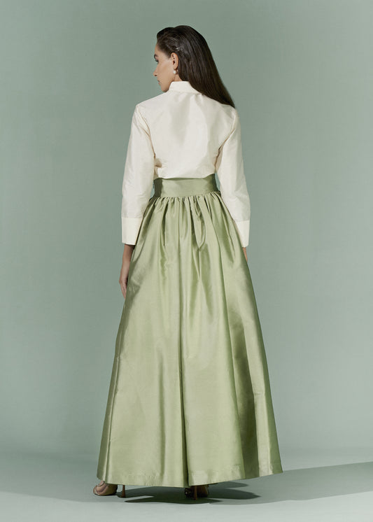 Voluminous Skirt
