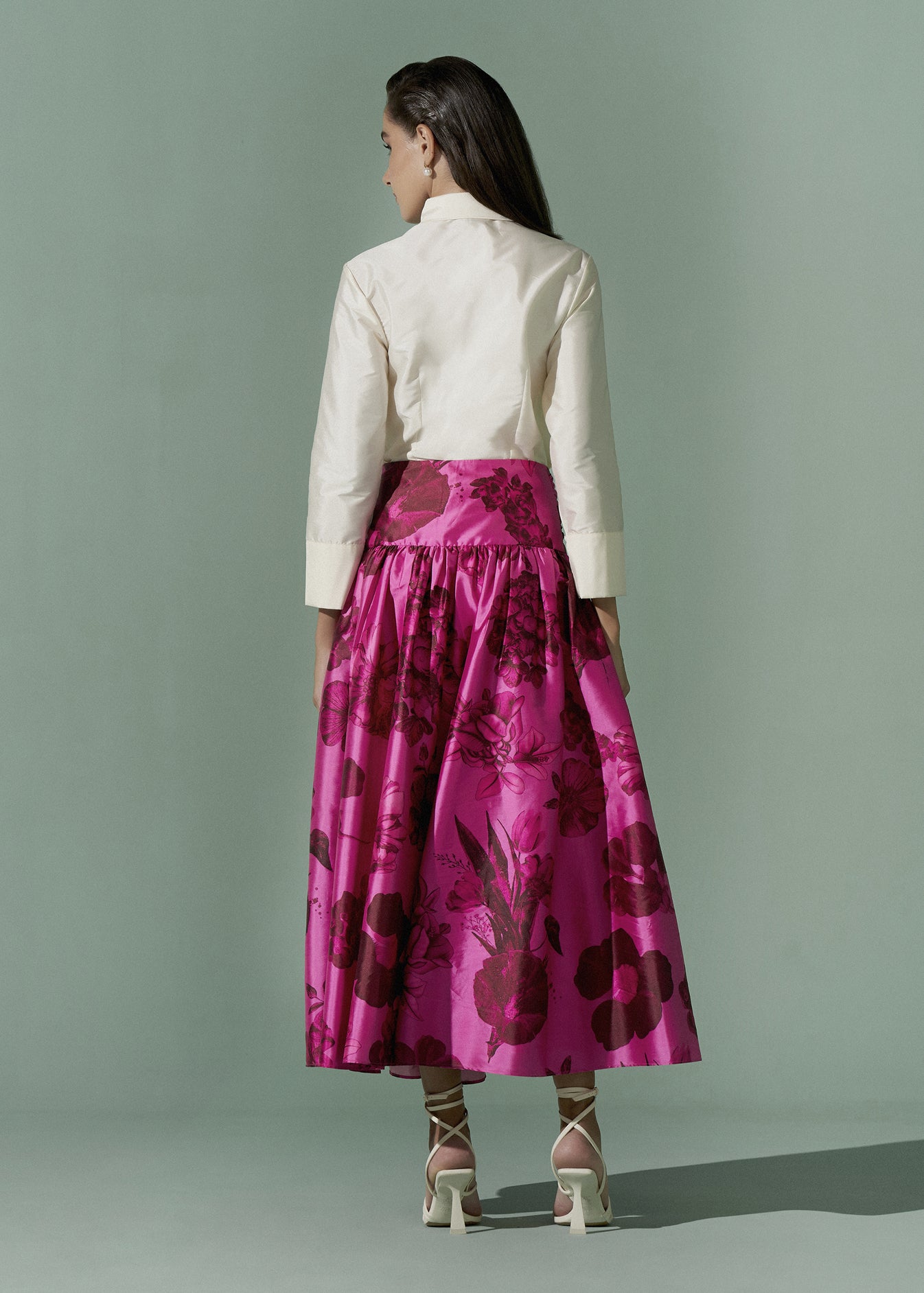 Midi skirt with Bow detailing