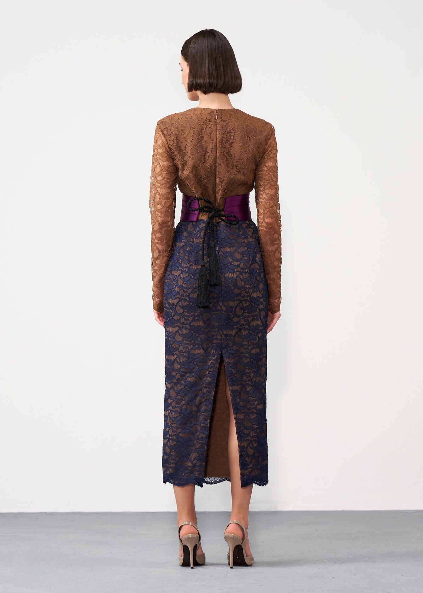 Lace colour blocking dress