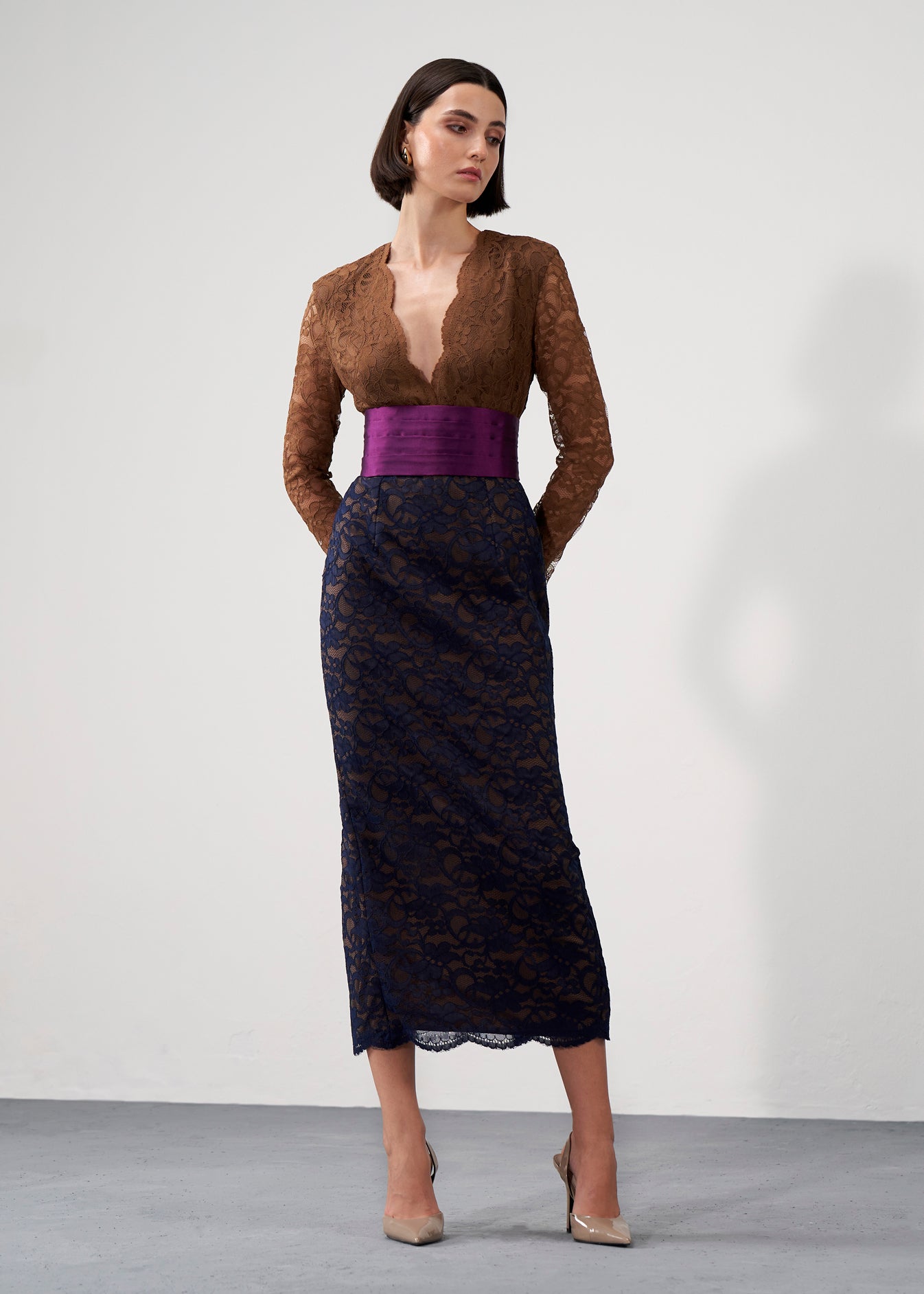 Lace colour blocking dress